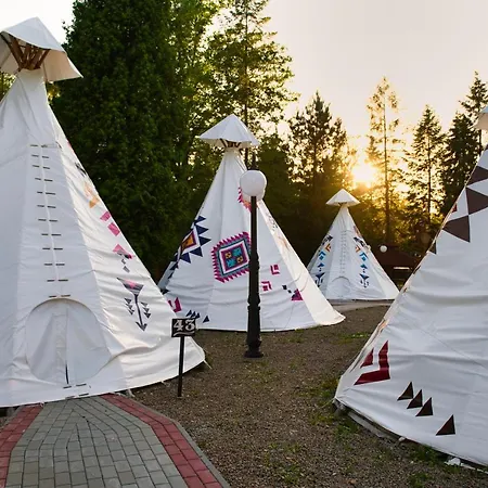 Wioska Indianska River Park ラグジュアリーテント *