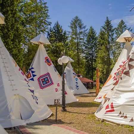 Lüks kamp alanı Wioska Indianska River Park *