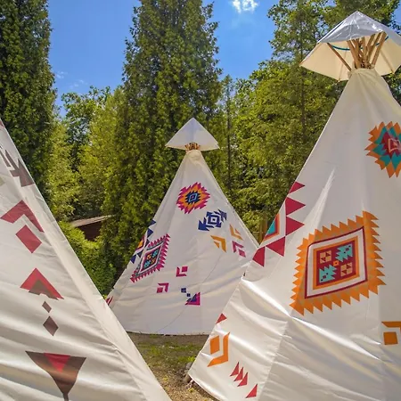 Wioska Indianska River Park *