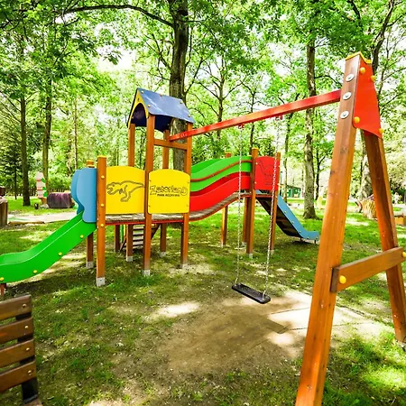 ラグジュアリーテント Wioska Indianska River Park *